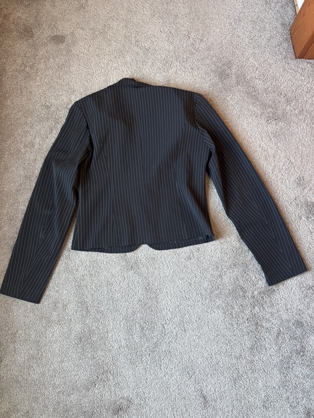 Body Central Pinstripe Blazer Pants Suit Set Black SIZE S Career Chic - Picture 5 of 9